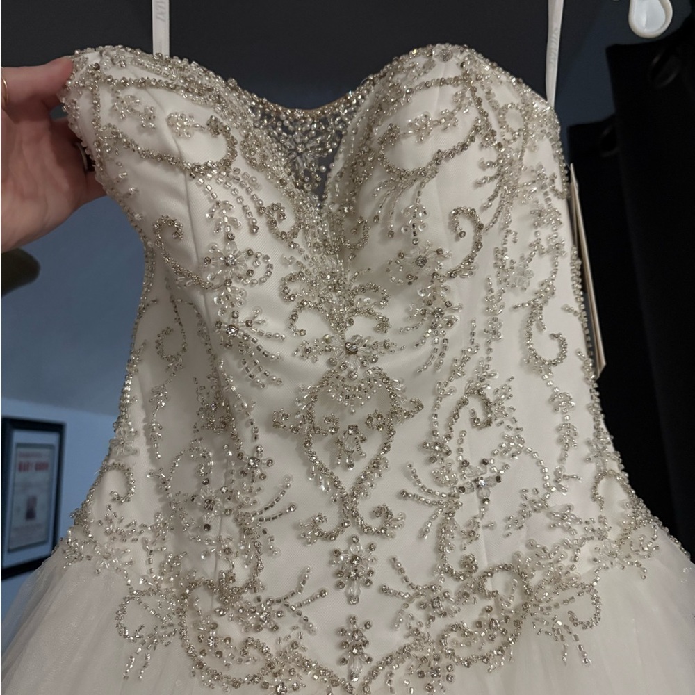 David's Bridal White and Silver Embellished Wedding Dress